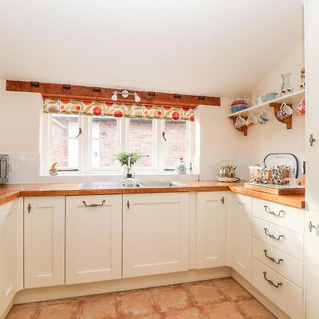 Chapel Cottage Tarporley Bagian luar foto